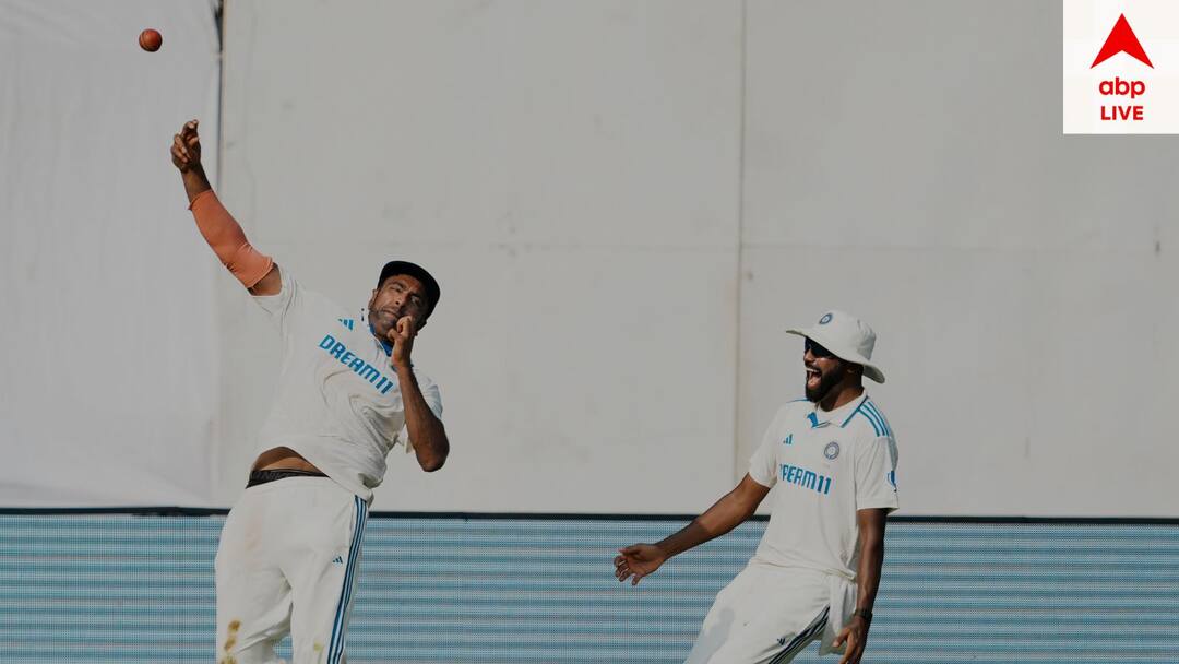 india vs new zealand ravichandran ashwin on breathtaking catch to dismiss Daryl Mitchell full story IND vs NZ: আটত্রিশেও দুরন্ত ফিটনেস, অবিশ্বাস্য ক্যাচ লুফে কী বলছেন অশ্বিন?