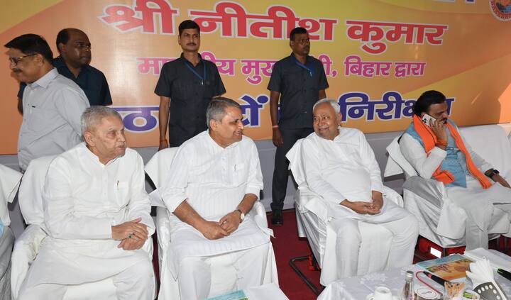 बिहार के इस सबसे बड़े पर्व छठ को लेकर सीएम नीतीश हर साल काफी सजग रहते हैं, वह छठ से पहले कई बार घाटों का खुद जायजा लेते हैं और व्रतियों को हर संभव सुविधा मुहैया कराने का निर्देश देते हैं.