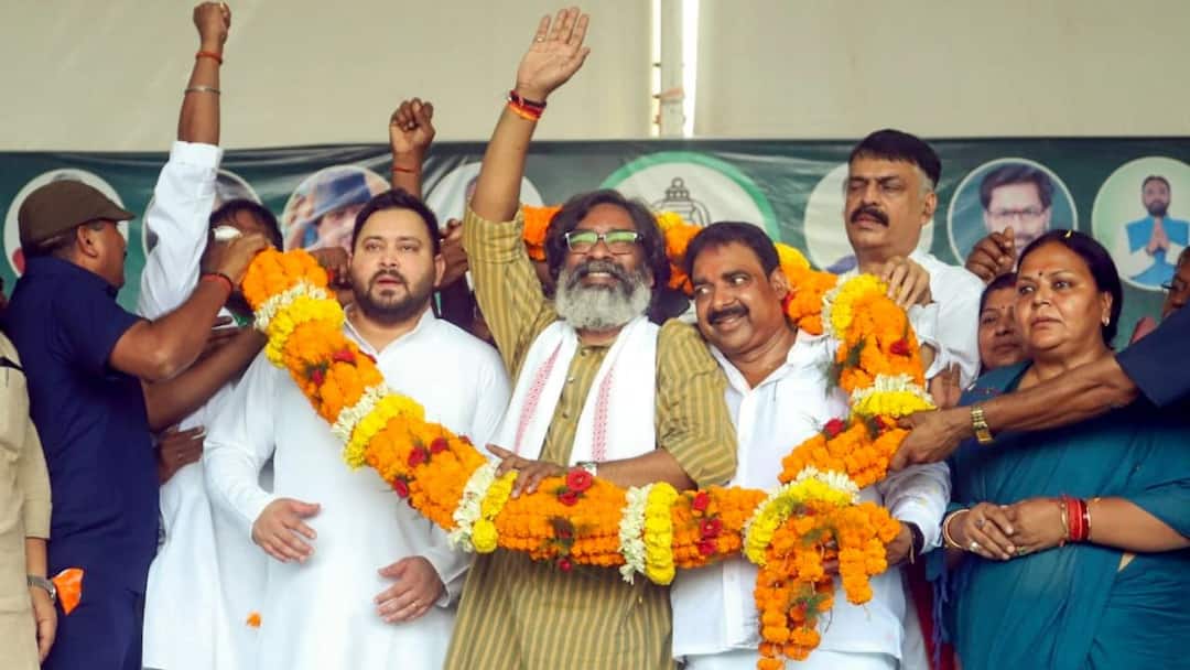 Jharkhand Assembly Election Voting for 43 seats to begin shortly Jharkhand Assembly Election: ઝારખંડમાં 43 બેઠકો પર આજે પ્રથમ તબક્કાનું મતદાન, 683 ઉમેદવારો મેદાનમાં