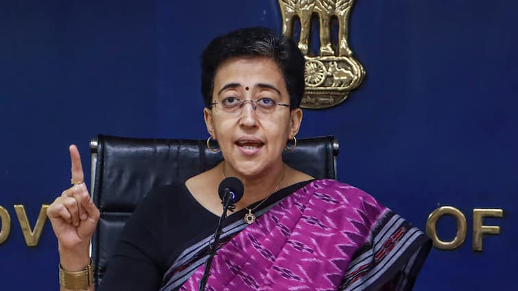 Delhi Pollution: CM Atishi Announces Staggered Timings For Govt Offices As Capital Grapples With 'Severe' AQI