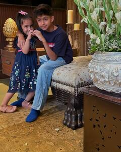 Bhai Dooj 2024: समिशा ने नन्हे हाथों से उतारी भाई अयान की आरती, फिर किया तिलक, शिल्पा शेट्टी ने शेयर की क्यूट तस्वीरें