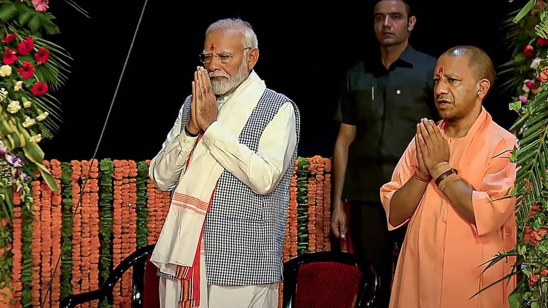 UP CM Yogi On Surprise Visit To New Delhi, Likely To Meet PM Modi, Amit Shah And Nadda CM Yogi Meets PM Modi At His Delhi Residence Ahead Of UP Bypolls