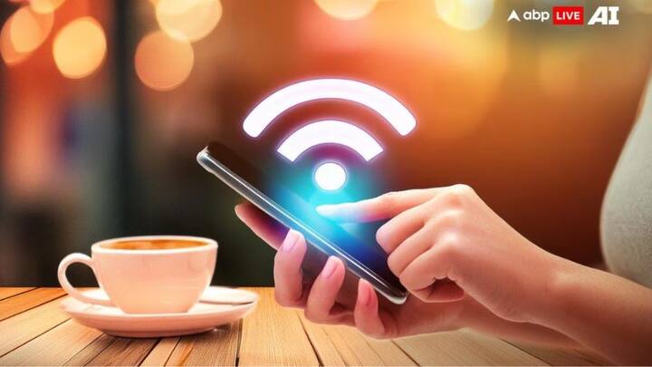 মূলত তিনটি প্ল্যান রয়েছে যেখানে টানা এক বছর থাকবে রিচার্জের মেয়াদ, তাও একবার মাত্র রিচার্জ করে।