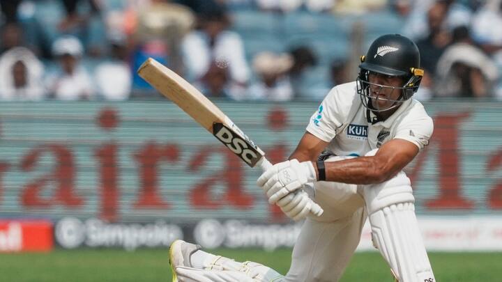 2. Rachin Ravindra (New Zealand): 256 runs