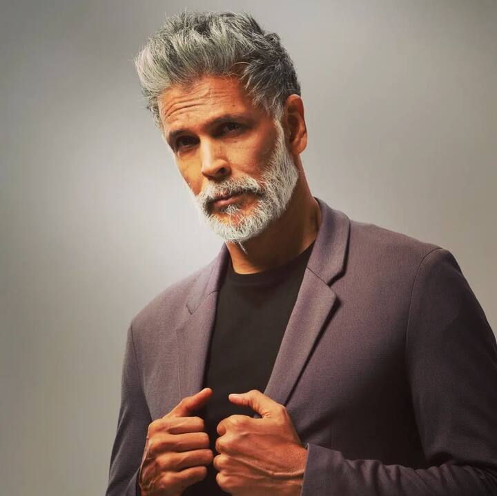 मिलिंद सोमन ने ग्लैमर वर्ल्ड में अपनी शुरुआत मॉडलिंग से ही की थी. लेकिन इसमें फेम मिलने के बाद वो एक्टिंग लाइन में आ गए.