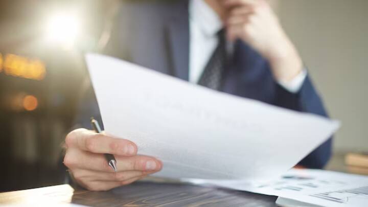 मैट्रिमोनी वेबसाइट ये बताने में नाकाम रही कि उसने ग्राहक से किए गए वादों को पूरा किया है, जिसके बाद वेबसाइट पर 25000 रुपये शख्स को अदा करने का आदेश निकाला गया. इसके अलावा केरल मैट्रिमोनी को शिकायतकर्ता को कानूनी खर्च के पैसे भी देने होंगे.