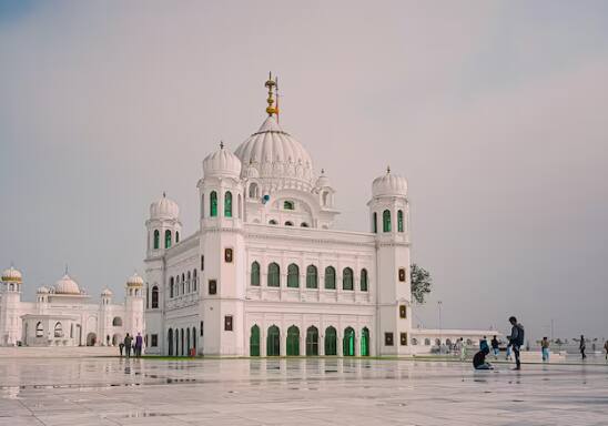 There will not be a fee of 20 dollars for the Kartarpur Sahib corridor? Pakistan Sikh Minister Clearifies Kartarpur Corridor: ਕਰਤਾਰਪੁਰ ਸਾਹਿਬ ਲਾਂਘੇ ਲਈ ਨਹੀਂ ਲੱਗੇਗੀ 20 ਡਾਲਰ ਦੀ ਫੀਸ? ਪਾਕਿਸਤਾਨ ਦੇ ਸਿੱਖ ਮੰਤਰੀ ਨੇ ਕੀਤਾ ਕਲੀਅਰ