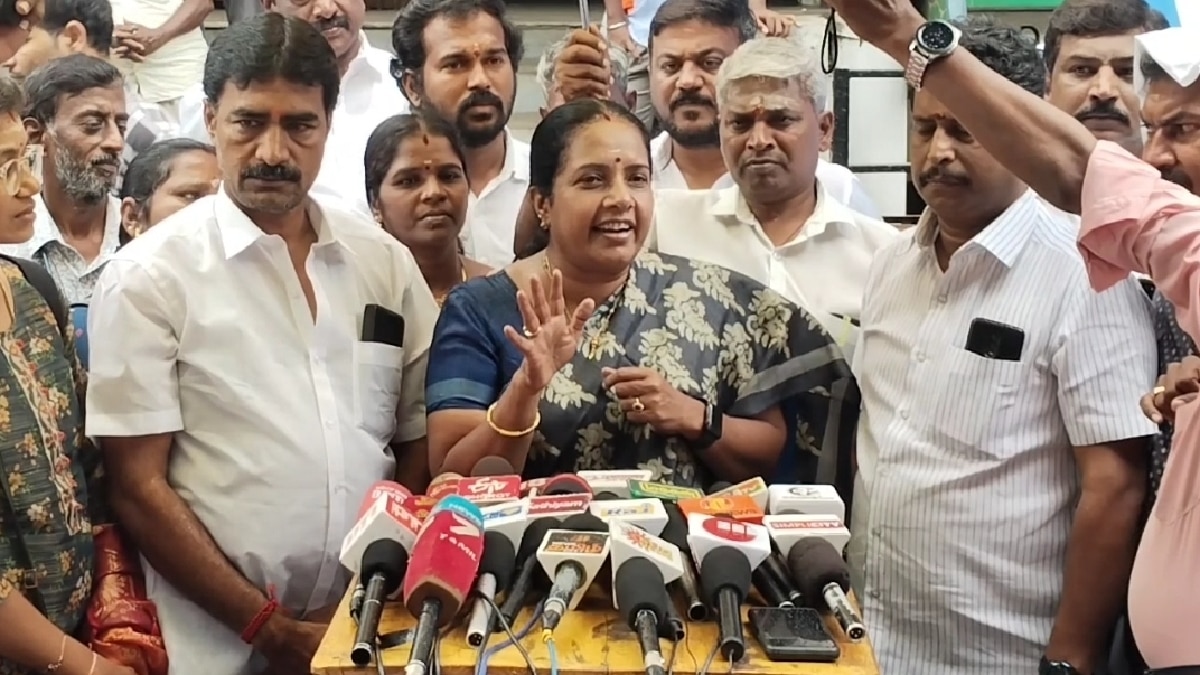 Vanathi Srinivasan: முதல்வர் வருகைக்காக கோவையில் ரோடு... அடிக்கடி முதல்வர் கோவை வரவேண்டும்... கோரிக்கை வைத்த வானதி சீனிவாசன்