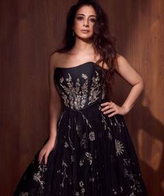 पिता से नफरत करती है ये बॉलीवुड एक्ट्रेस, नहीं लगाती सरनेम, प्यार में भी रही बदकिस्मत, 53 की उम्र में तन्हा गुजार रही जिंदगी