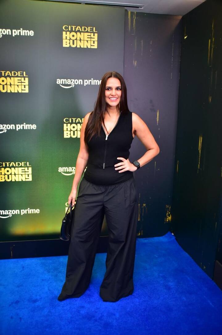 'सिटाडेल: हनी बनी' की स्क्रीनिंग में एक्ट्रेस नेहा धूपिया का बहुत ही कूल लुक देखने को मिला.