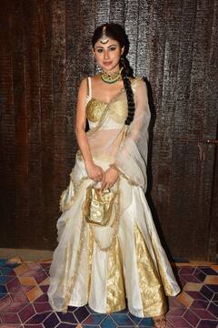 दिवाली पार्टी में व्हाइट और गोल्डन लहंगे में मौनी रॉय ने  गिराई बिजलियां, माही विज ने पर्पल लहंगे में लूट ली लाइमलाइट