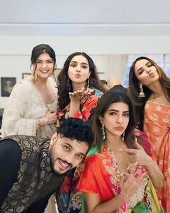 Diwali Celebration: जैस्मिन भसीन ने दिखाई अपने दिवाली सेलिब्रेशन की झलक, अली के साथ दिए ऐसे पोज