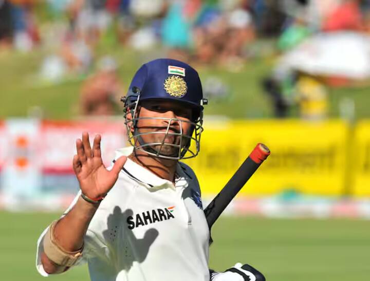 ਆਪਣੇ ਕਰੀਅਰ ਦੇ ਸ਼ੁਰੂਆਤੀ ਦਿਨਾਂ ਵਿੱਚ ਸਚਿਨ ਤੇਂਦੁਲਕਰ ਨੂੰ ਤੇਜ਼ ਗੇਂਦਬਾਜ਼ ਬਣਨ ਦੀ ਇੱਛਾ ਸੀ। ਆਪਣੀ ਇਸ ਇੱਛਾ ਨਾਲ ਤੇਂਦੁਲਕਰ ਮੁੰਬਈ ਤੋਂ ਚੇਨਈ ਪੇਸ ਅਕੈਡਮੀ ਪਹੁੰਚ ਗਏ ਸਨ।