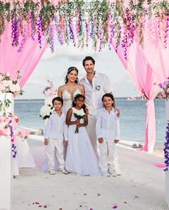 Sunny Leone : सनी लिओनी पुन्हा अडकली लग्नबंधनात, तिन्ही मुलांची खास उपस्थिती