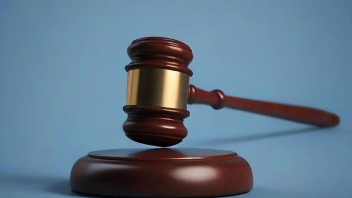 शख्स ने अदालत में यह भी बताया कि केरल मैट्रिमोनी वेबसाइट के एक प्रतिनिधि ने उससे मुलाकात कर 4100 रुपये भरने को कहा. शख्स के पक्ष में यह फैसला जिला उपभोक्ता विवाद निवारण फोरम (DCDRC) ने सुनाया है.