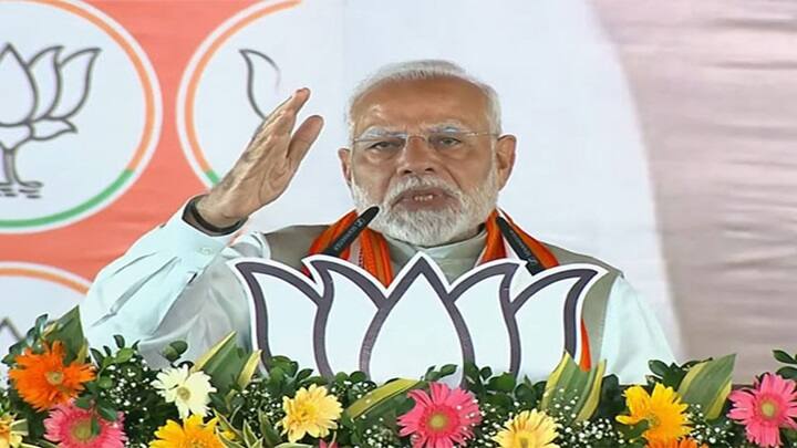PM Modi In Jharkhand Rally says Bangladeshi Infiltrators taking your roti beti and maati 