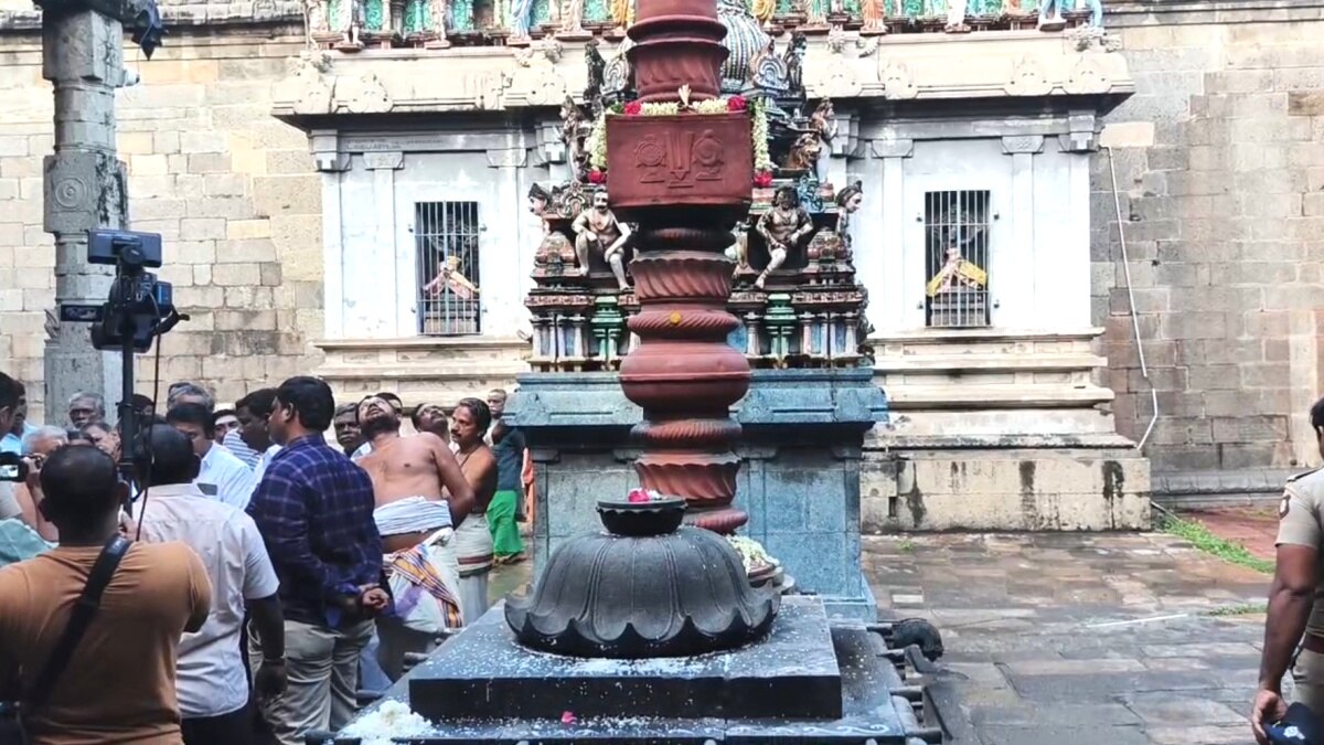 தில்லை கோவிந்தராஜ பெருமாள் கோயிலில் தற்போதைய நிலையே தொடர வேண்டும் - நீதிமன்றம் உத்தரவு