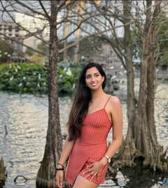 कौन है Rupali Ganguly की सौतेली बेटी जिसने एक्ट्रेस पर लगाए संगीन आरोप?