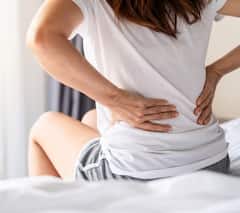 કમરના દર્દથી છૂટકારો મેળવવા માટે ઘરે કરો આ ઉપાય, થશે ફાયદો