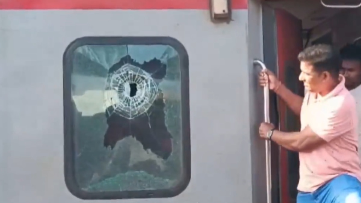 Odisha: Miscreants Open Fire, Throw Metal Objects At Nandan Kanan Express Near Bhadrak, Probe On