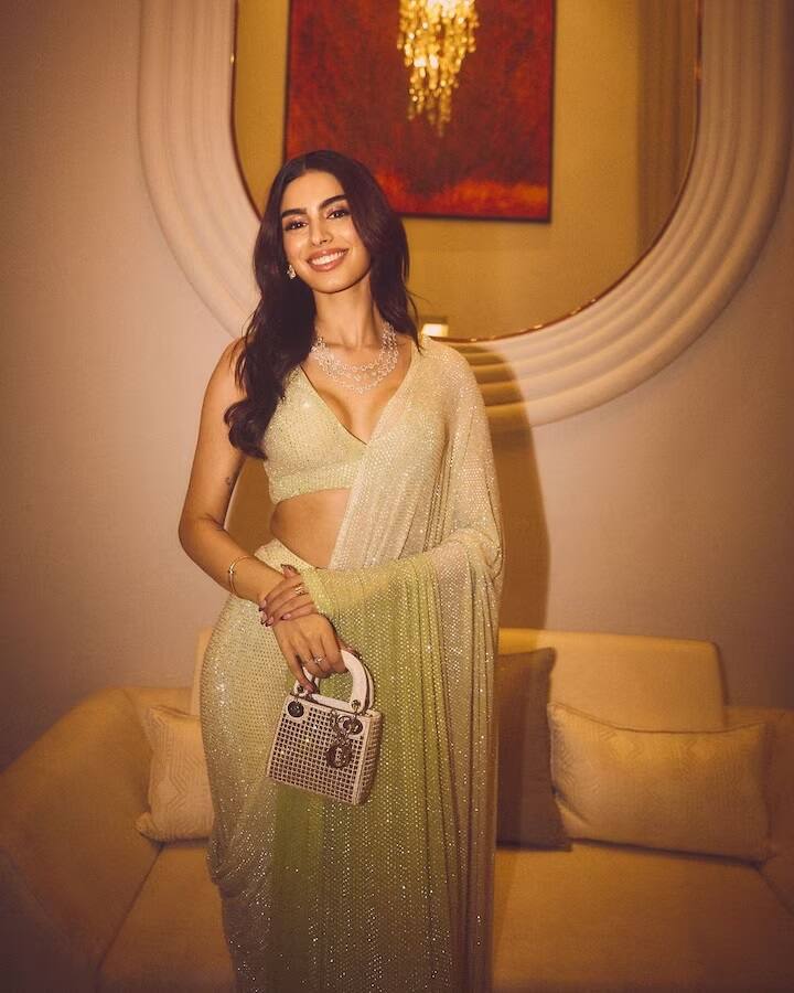 તમને જાણીને નવાઈ લાગશે કે પોતાના કેરિયરમાં માત્ર એક જ ફિલ્મ કરનાર ખુશી કપૂર પોતાના દમ પર કરોડોની રખાત છે.