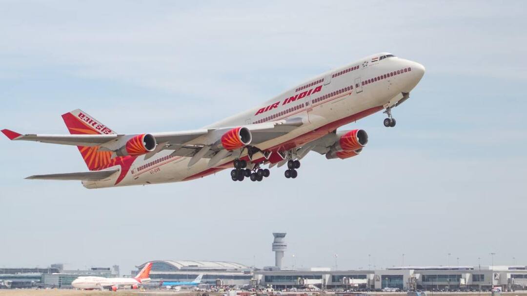 government of india issued guidelines to air passengers for internet uses check details हवाई यात्रियों के लिए बड़ी खबर! फ्लाइट में इंटरनेट यूज करने को लेकर आ गया सरकार का नियम