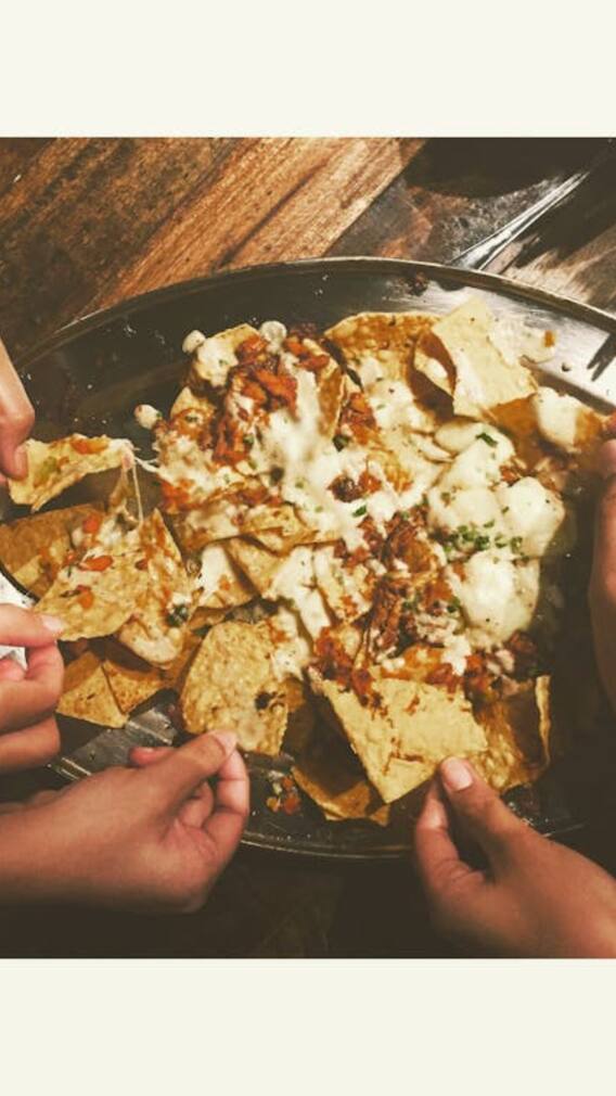 तिकोने ही क्यों बनाए जाते हैं नाचोज़?