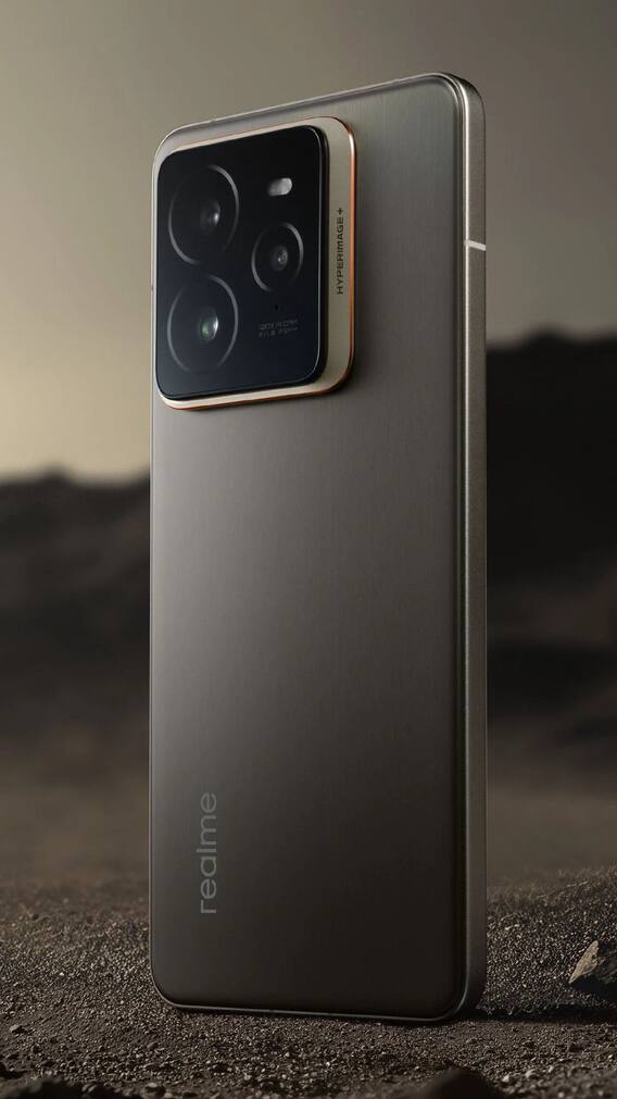 10 प्वाइंट्स में समझें कैसा है नया Realme GT 7 Pro स्मार्टफोन!