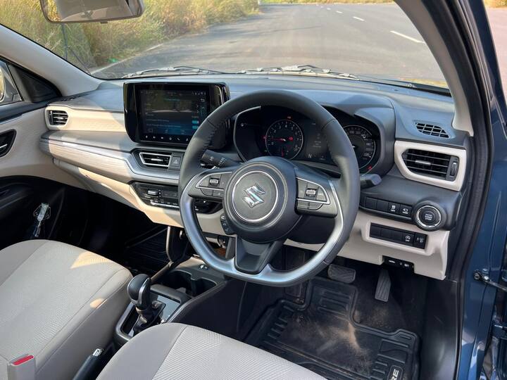 मारुति डिजायर 1.2-लीटर, 3-सिलेंडर पेट्रोल पावरट्रेन के साथ आ रही है. इस इंजन से 82 bhp की पावर और 112 Nm का टॉर्क मिलेगा. ये कार 5-स्पीड मैनुअल ट्रांसमिशन के साथ 24.79 kmpl का माइलेज देगी. वहीं ऑटोमेटिक ट्रांसमिशन के साथ 25.71 kmpl का माइलेज मिलेगा.