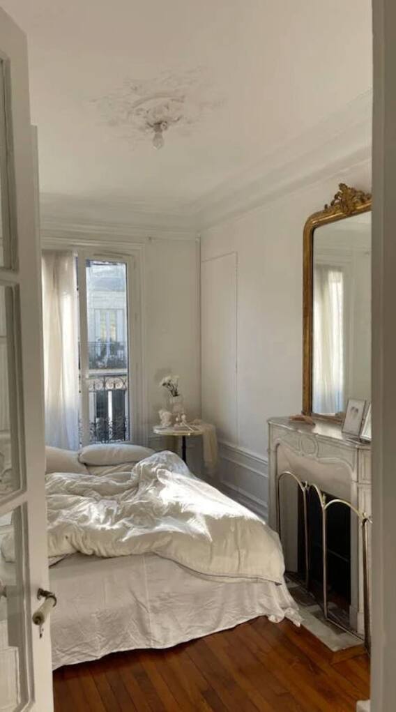 ઘરમાં આ જગ્યા પર ક્યારેય ન રાખો અરીસો