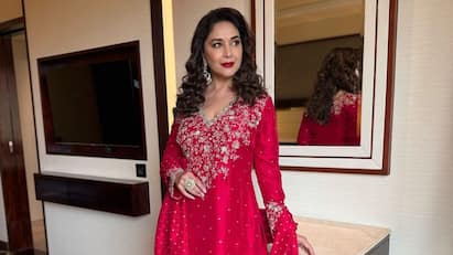 Madhuri Dixit Inspired Ethnic Looks To Recreate For Traditional Occasion
