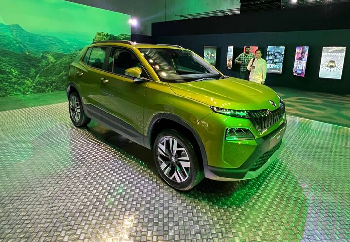 MQB-A0-IN প্ল্যাটফর্মের উপর ভিত্তি করে Kylaq কুশাকের মতোই 6-স্পিড ম্যানুয়াল গিয়ারবক্স বা একটি 6-স্পিড টর্ক কনভার্টার ইউনিট সহ স্ট্যান্ডার্ড হিসাবে 1.0 TSI রয়েছে। যার কার্যক্ষমতা 20kmpl. Kylaq জানুয়ারিতে লঞ্চ করা হবে এবং স্থানীয়করণের কারণে এর দাম প্রতিযোগিতামূলক হবে বলে আশা করা হচ্ছে।