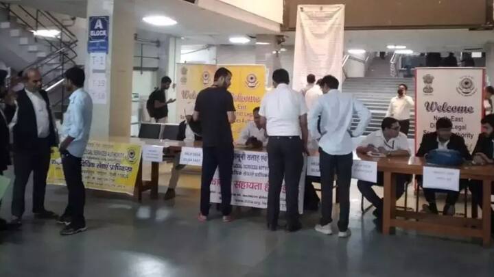 इसके अलावा दिल्ली में हर 3 महीने में एक बार लोक अदालत का आयोजन किया जाता है. इसमें हर तरह के पेंडिंग ट्रैफिक चलानों का निपटारा किया जाता है. इस लोक अदालत में राहत के लिए अपील की जा सकती है. जहां मोटे चालानों का भी कुछ राशि में ही निपटारा हो जाता है.