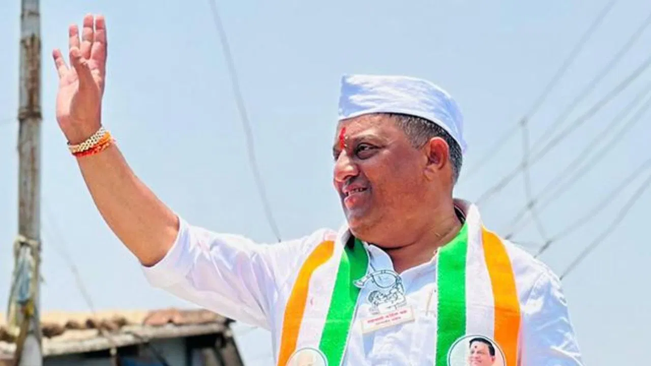 bhiwandi west confress candidate complaint against ncp mp Balya Mama Suresh Mhatre Maharashtra Vidhan Sabha Election  Bhiwandi : भिवंडीत महाविकास आघाडीत चाललंय तरी काय? खा. सुरेश म्हात्रे यांचे पूर्वेत लक्ष तर पश्चिमेत दुर्लक्ष का? 