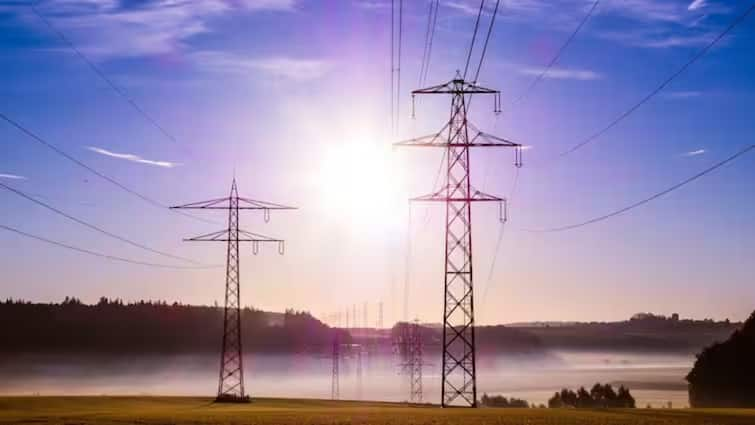 UP Power Sector: Plans Underway To Privatise Loss-Making Electricity Distribution Companies