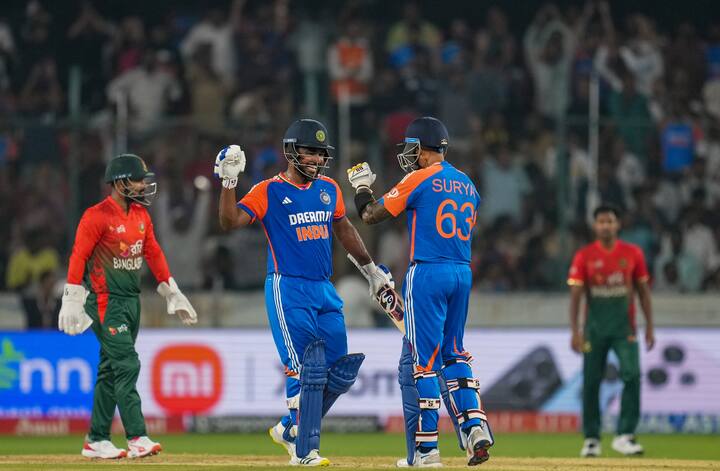 भारत आणि दक्षिण आफ्रिका यांच्यात चार टी 20 सामन्यांची मालिका उद्यापासून सुरु होणार आहे. वेगवान गोलंदाज यश दयाळ आंतरराष्ट्रीय क्रिकेटमध्ये पदार्पण करु शकतो.