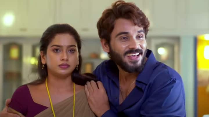 சாதாரண குடும்ப பின்னணி கொண்ட ஆனந்தி குடும்பத்தின் பொருளாதார நிலையை சரிசெய்ய தைரியத்துடன் எடுக்கும் முடிவு அதனால் அவர் எதிர்கொள்ளும் சூழல்கள் ஆகியவற்றை அடிப்படையாக கொண்டது சிங்க பெண்ணே.. இந்த வாரம் மூன்றாவது இடத்தை பிடித்துள்ளது. சிங்க பெண்ணே -  9.44