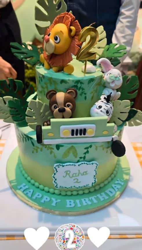 तसेच तिच्या वाढदिवसाला जंगल थीम ठेवण्यात आल्याचं पाहायला मिळतंय.