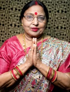 Pics Viral: ਪੰਜ ਤੱਤਾਂ 'ਚ ਵਿਲੀਨ ਹੋਈ ਮਸ਼ਹੂਰ ਲੋਕ ਗਾਇਕਾ, ਅੰਤਿਮ ਵਿਦਾਈ ਸਮੇਂ ਪੁੱਤਰ ਦੀਆਂ ਨਿਕਲੀਆਂ ਧਾਹਾਂ, ਅੱਖਾਂ ਨਮ ਕਰ ਦੇਣਗੀਆਂ ਤਸਵੀਰਾਂ