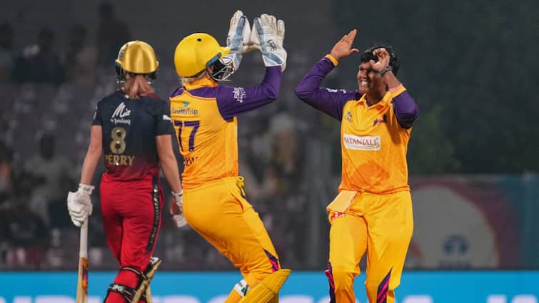 WPL 2025 Retention: यूपी वॉरियर्स ने 4 खिलाड़ियों को किया रिलीज, दीप्ति शर्मा समेत देखें कौन-कौन हुआ रिटेन