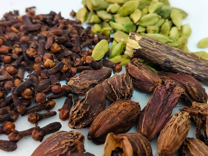 कोरोना साथीचे आगमन झाल्यापासून रोगप्रतिकारक शक्ती वाढवण्यावर भर दिला जात आहे जेणेकरून कोणत्याही प्रकारचा संसर्ग टाळता येईल, बदलत्या हवामानात, पावसाळ्यात आणि थंडीच्या काळात सर्दी, खोकला आणि फ्लूचा धोका मोठ्या प्रमाणात वाढतो.