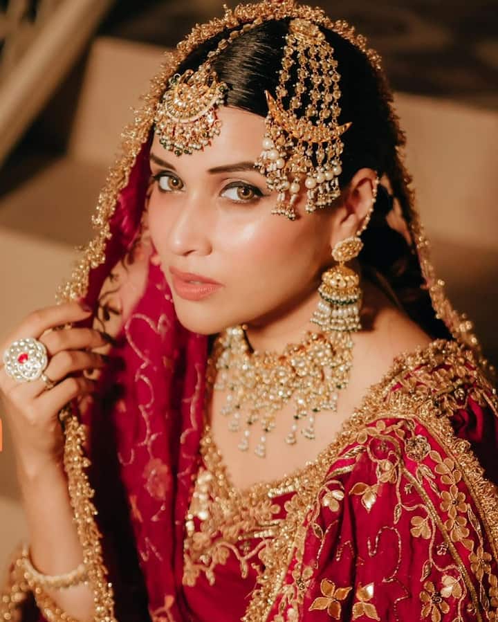 All Pics Credit: Instagram/@memannara