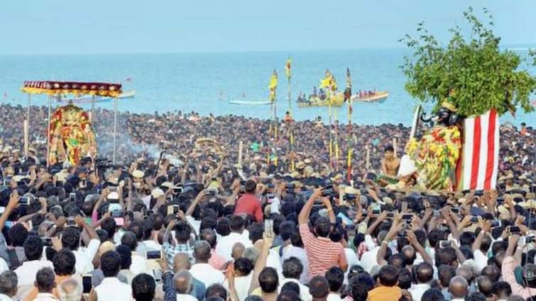 kandha shasti festival 2024 Soorasamharam event devotees murugan temple know full details here Soorasamharam: அரோகரா! இன்று சூரசம்ஹாரம்! காலை முதலே முருகன் கோயில்களில் குவிந்த பக்தர்கள்!