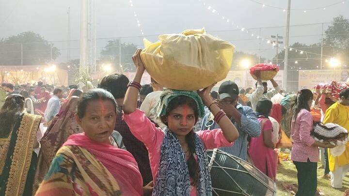 मान्यता के मुताबिक सूर्य षष्ठी का व्रत आरोग्य की प्राप्ति, सौभाग्य और संतान के लिए रखा जाता है