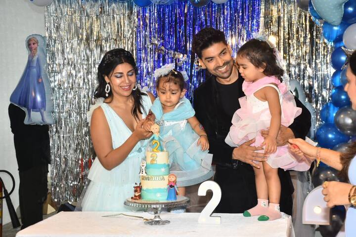 While Debina wore a blue gown for the occasion, Gurmeet looked dapper in black suit.