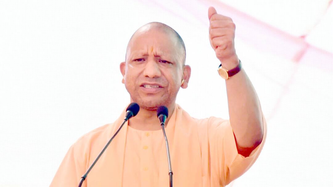 उत्तर प्रदेश में मनरेगा से ग्रामीण विकास को मिली नई रफ्तार, बस्ती रोजगार सृजन में रहा अव्वल UP Rural Development MNREGA Jobs Yogi Adityanath Government Basti first Rank in Employment ANN उत्तर प्रदेश में मनरेगा से ग्रामीण विकास को मिली नई रफ्तार, बस्ती रोजगार सृजन में रहा अव्वल