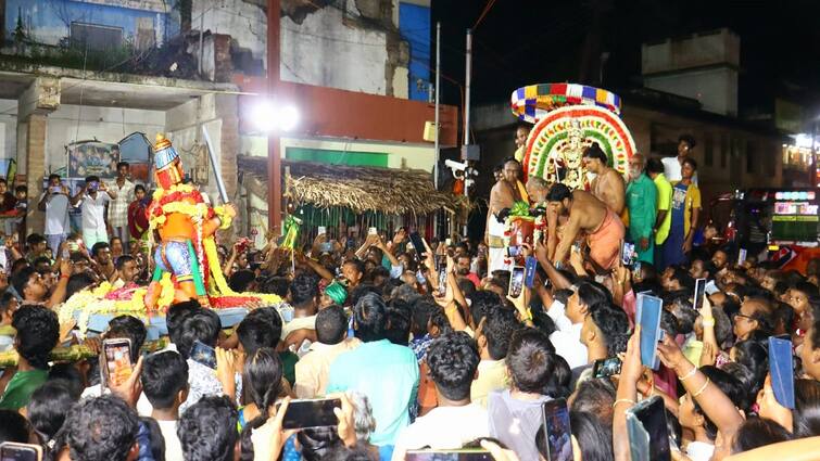 Soorasamharam 2024 Thanjavur Puchantha Subramania Swamy Temple தஞ்சாவூர் பூச்சந்தை சுப்பிரமணிய சுவாமி கோயிலில் சூரசம்ஹாரம் விழா: இன்று திருக்கல்யாணம் நடக்கிறது