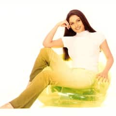 आमिर खान -अजय देवगन संग दी हिट फिल्में, फिर एक फैसले ने बर्बाद किया करियर, आज आध्यात्म में जी रहीं एक्ट्रेस, पहचाना?