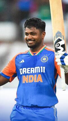 చరిత్ర సృష్టించిన సంజు శామ్సన్ - ఆ రికార్డు కొట్టిన మొదటి ఇండియన్ బ్యాటర్!