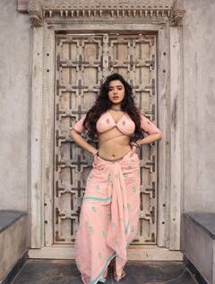 Ketika Sharma : સાઉથ એક્ટ્રેસ કેતિકા શર્માનો બોલ્ડ સાડી લૂક વાયરલ, જુઓ તસવીરો